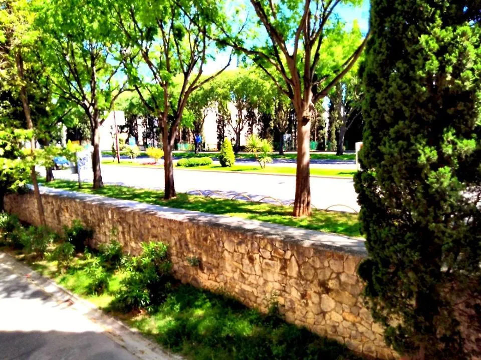 Apartment Suzana 2Br Split With Balcony